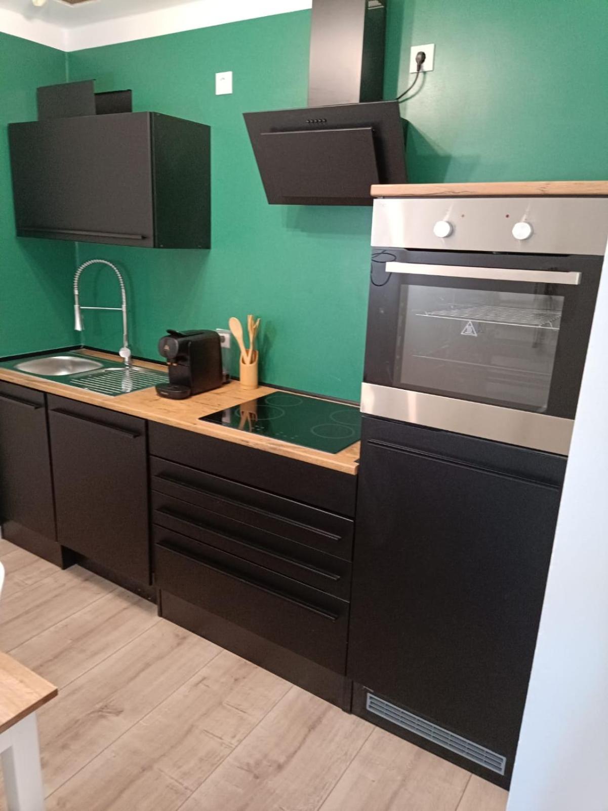 Ferienwohnung Enzian - Naehe Kapellplatz - Oeffentlicher Parkplatz - Aufzug Altotting Bagian luar foto